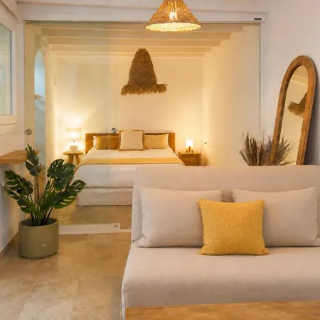 Silos Secret - Boutique | Patio - A/c | Old Town