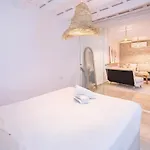 شقة Silos Secret - Boutique Studio | Patio - A/C | Old Town Tarifa